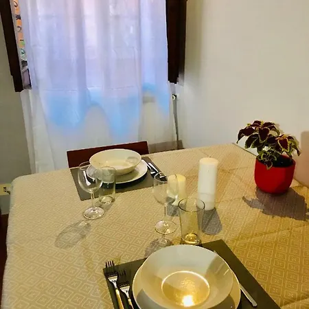 Dolce Vita In Trastevere 2 Rom